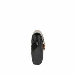 New Rebels ® Creek Small Flap Black I | Schoudertas