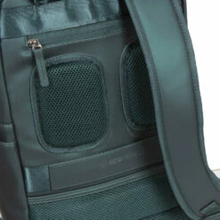 New Rebels ® Harper3- Rugtas - Waterafstotend - Laptoptas 14 Inch -12 Liter - Waterproof Rugzak - Groen -reis winkel new rebels harper 3 rugtas waterafstotend laptopta 23