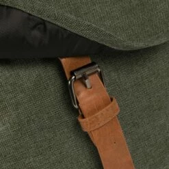 New Rebels ® Heaven - Rugzak - Gevoerd - Polyester - Donkergroen 14 New Rebels ® Heaven - Rugzak - Gevoerd - Polyester - Donkergroen -reis winkel new rebels heaven rugzak gevoerd polyester donkerg 3