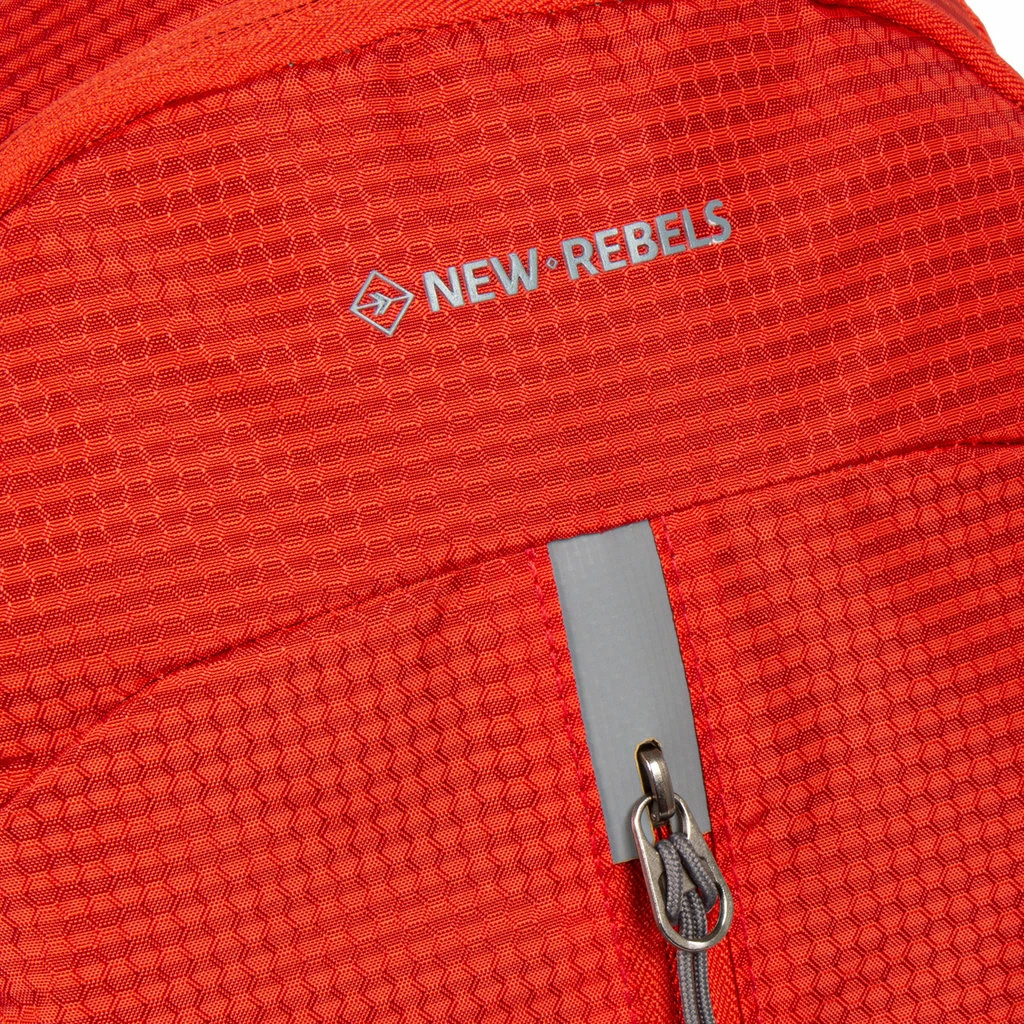 New Rebels ® Kinley - Rugtas - Schooltas - Vrijetijdstas - 35 Liter - Nylon - Rood 5 New Rebels ® Kinley - Rugtas - Schooltas - Vrijetijdstas - 35 Liter - Nylon - Rood - Afbeelding 3