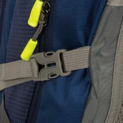 New Rebels ® Kinley - Rugtas - Schooltas - Vrijetijdstas - 35 Liter - Nylon - Navy Blauw -reis winkel new rebels kinley rugtas schooltas vrijetijdstas 3 4