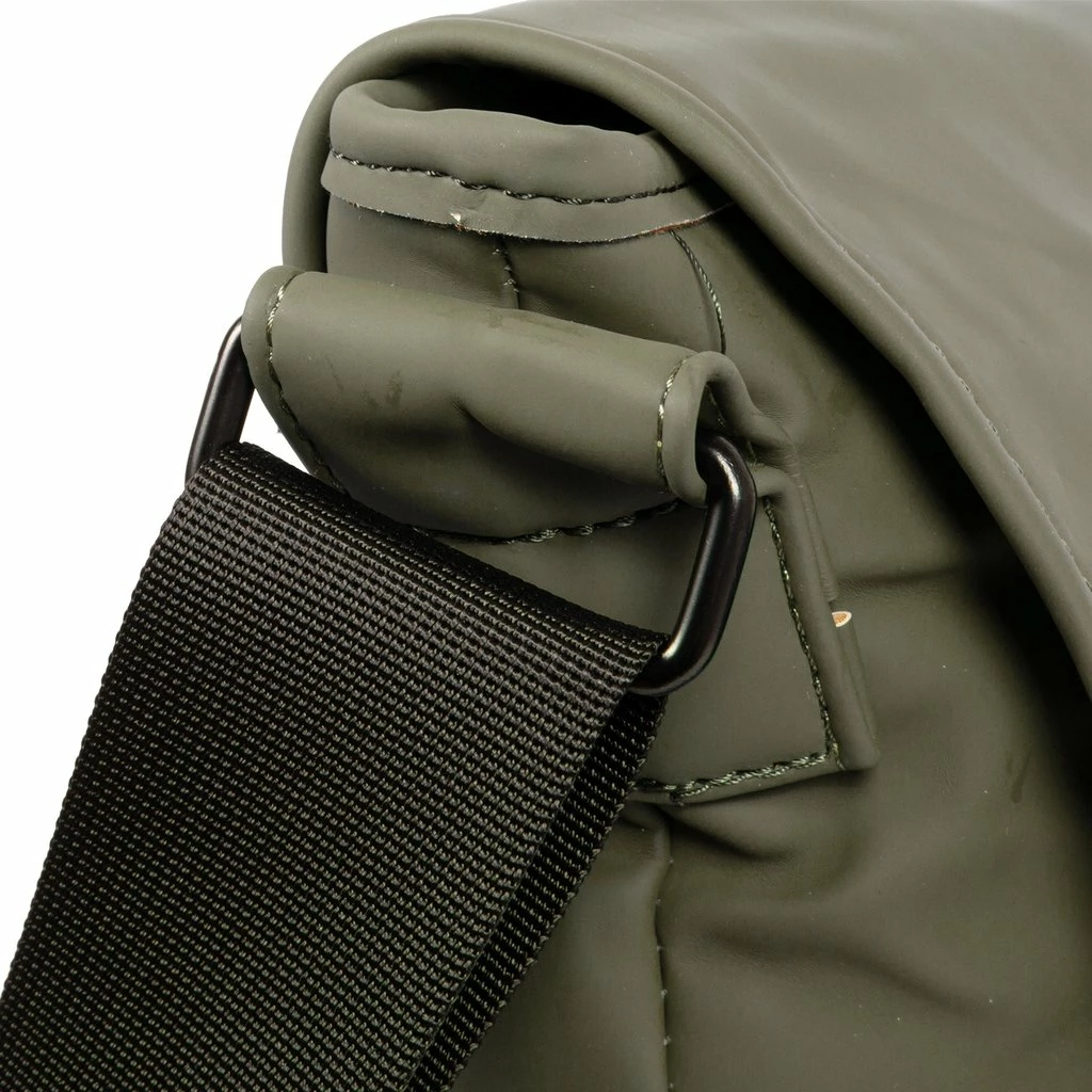 New Rebels ® MartA4 Flapover Taupe VIII | Schoudertas 6 New Rebels ® MartA4 Flapover Taupe VIII | Schoudertas - Afbeelding 4