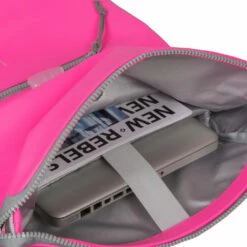 New Rebels Mart Neon - Rolltop - Rugtas - Waterafstotend - Pink Neon - Large II - Rugzak 16 New Rebels Mart Neon - Rolltop - Rugtas - Waterafstotend - Pink Neon - Large II - Rugzak -reis winkel new rebels mart neon rolltop rugtas waterafstotend 13
