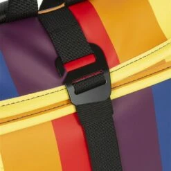 New Rebels ® Mart Rolltop - Mini Rugzak - Waterafstotend - Regenboog 10 New Rebels ® Mart Rolltop - Mini Rugzak - Waterafstotend - Regenboog -reis winkel new rebels mart rolltop mini rugzak waterafstotend 2