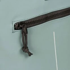 New Rebels ® Mart - Rolltop - Rugzak - Waterafstotend- Zacht Blauw - Large II - Rugtas -reis winkel new rebels mart rolltop rugzak waterafstotend zach 12