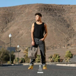 New Rebels ® Mart - Rugtas - Waterafstotend - Taupe IV - Rugzak 18 New Rebels ® Mart - Rugtas - Waterafstotend - Taupe IV - Rugzak -reis winkel new rebels mart rugtas waterafstotend taupe iv rug 6