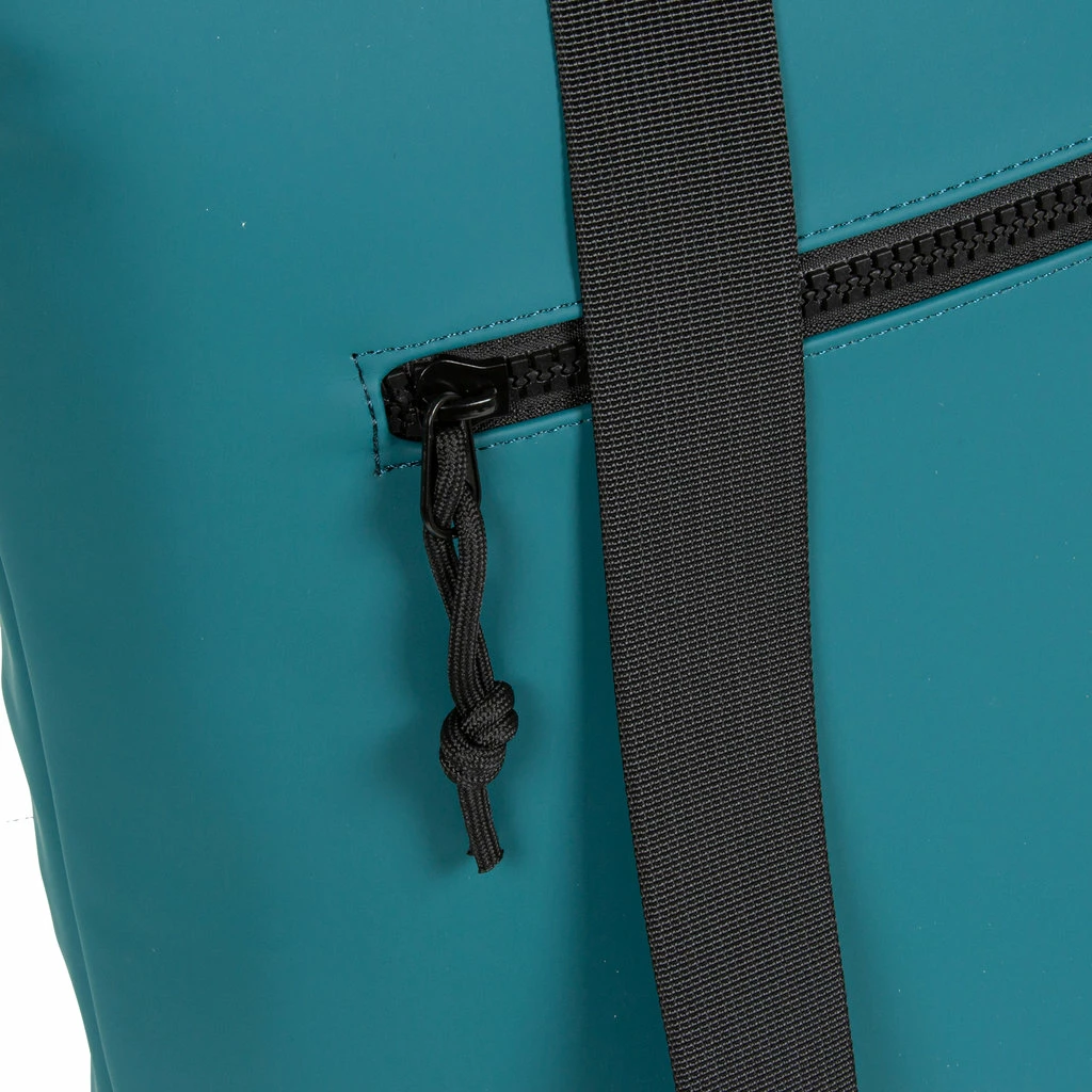 New Rebels ® Mart - Top Zip - Waterafstotend -Rugtas - Laptoptas 14Inch. - Shopper - Petrol 9 New Rebels ® Mart - Top Zip - Waterafstotend -Rugtas - Laptoptas 14Inch. - Shopper - Petrol - Afbeelding 7