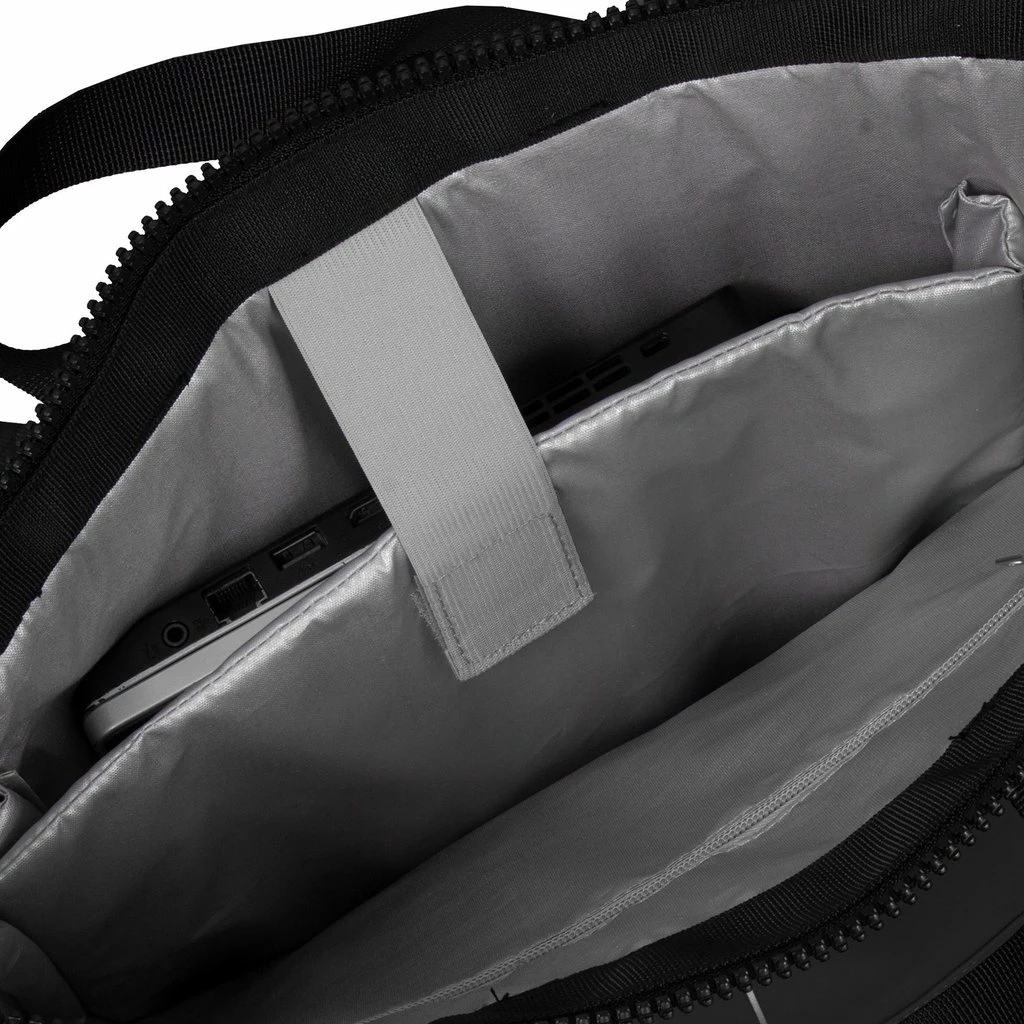 New Rebels ® Mart - Top Zip - Waterafstotend -Rugtas - Laptoptas 13,3 Inch. - Shopper - Zwart 6 New Rebels ® Mart - Top Zip - Waterafstotend -Rugtas - Laptoptas 13,3 Inch. - Shopper - Zwart - Afbeelding 4