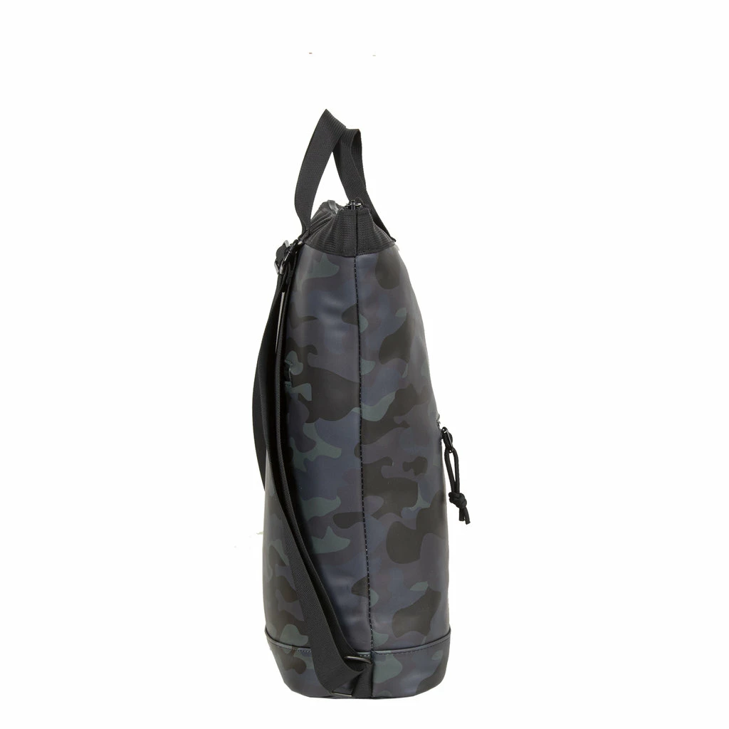 New Rebels ® Mart - Top Zip - Waterafstotend -Rugtas - Laptoptas 14Inch. - Shopper - Camouflage 3 New Rebels ® Mart - Top Zip - Waterafstotend -Rugtas - Laptoptas 14Inch. - Shopper - Camouflage