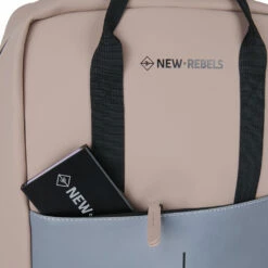New Rebels Bowie Cape Coral Oud Roze 15L Rugzak Reflectie Waterafstotend Laptop 13.3 -reis winkel new rebels new rebels bowie cape coral oud roze 15 3