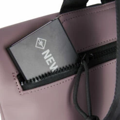 New Rebels Bowie Los Angeles Lila 9L Rugtas Rolltop Reflectie Waterafstotend 11 New Rebels Bowie Los Angeles Lila 9L Rugtas Rolltop Reflectie Waterafstotend -reis winkel new rebels new rebels bowie los angeles lila 9l ru 3
