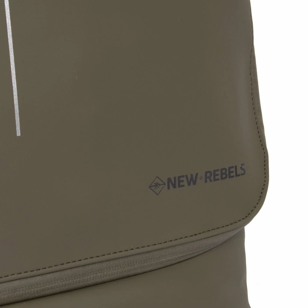 New Rebels Harper Laredo Olijf Groen 29L On Board Trolley Rolkoffer Waterafstotende Koffer 9 New Rebels Harper Laredo Olijf Groen 29L On Board Trolley Rolkoffer Waterafstotende Koffer - Afbeelding 7