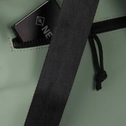 New Rebels Mart Art Los Angeles Amandelbloesem Mini 7L Rugzak Rolltop Waterafstotend -reis winkel new rebels new rebels mart art los angeles amandel 3