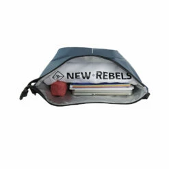 New Rebels Matteo Milburn Donker Blauw 18L Rugzak Shopper Waterafstotend Laptop 15.6 9 New Rebels Matteo Milburn Donker Blauw 18L Rugzak Shopper Waterafstotend Laptop 15.6 -reis winkel new rebels new rebels matteo milburn donker blauw 2