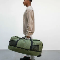 New Rebels ® Rollable Trolley - Weekendtas - Reis -Sport - Zwart -reis winkel new rebels rollable trolley weekendtas reis sport 5