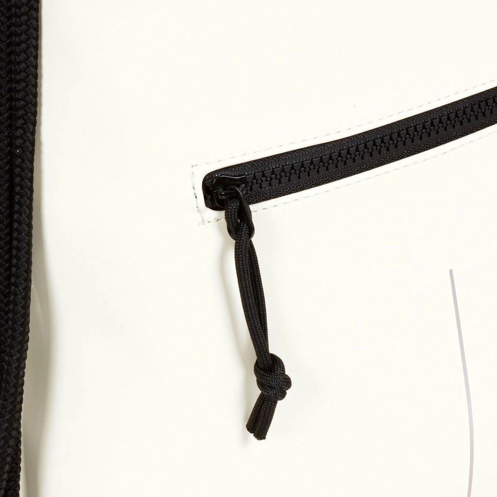 New Rebels ® Schoenentas - Zwemtas - Gymtas - 3L - Polyurethaan - Wit 4 New Rebels ® Schoenentas - Zwemtas - Gymtas - 3L - Polyurethaan - Wit - Afbeelding 2