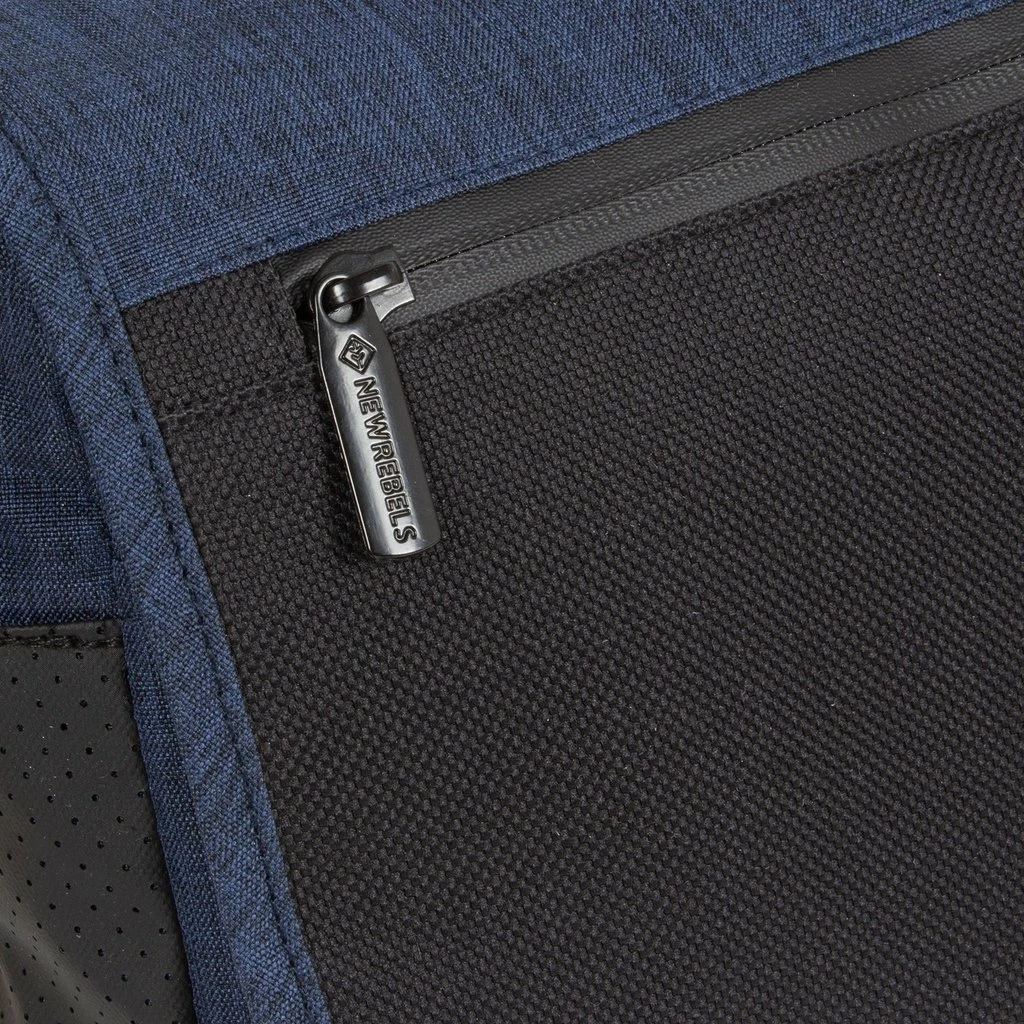 New Rebels ® Solar 25 - Medium SchoudertasA5 - Crossbodytas Met Flap - Shadow Blue 7 New Rebels ® Solar 25 - Medium SchoudertasA5 - Crossbodytas Met Flap - Shadow Blue - Afbeelding 5