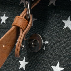 New Rebels ® Star Small Flap Rugtas Zwart -reis winkel new rebels star small flap rugtas zwart 2