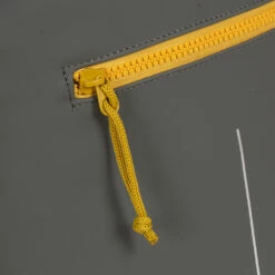 New Rebels ® Tim - Rolltop - Rugtas - Rugzak - Waterafstotend - Antraciet/Geel -reis winkel new rebels tim rolltop rugtas rugzak waterafstoten 26