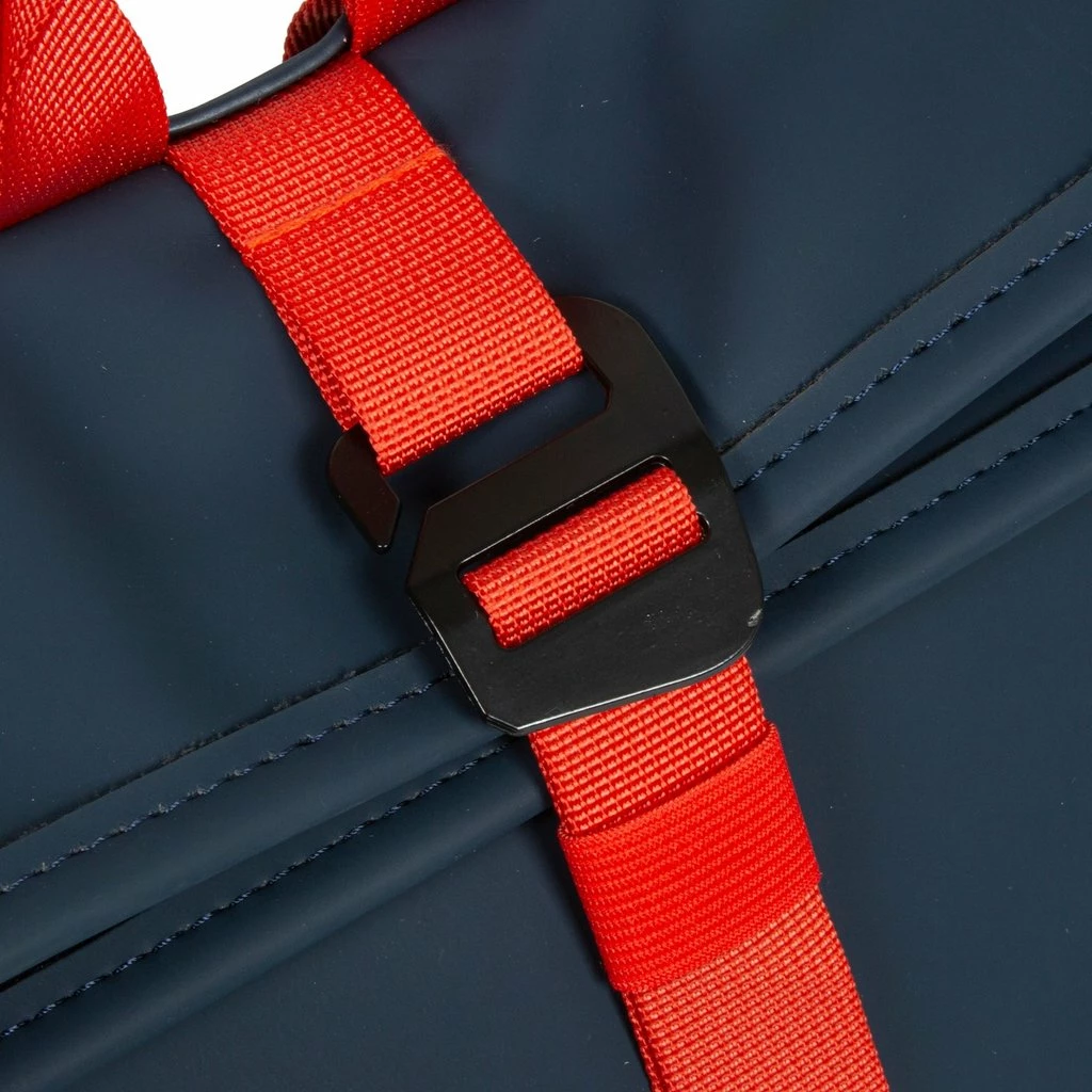 New Rebels ® Tim Rolltop Rugtas Small Anthracite/Red 7 New Rebels ® Tim Rolltop Rugtas Small Anthracite/Red - Afbeelding 5