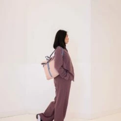 New Rebels ® Tim Rolltop Rugtas Small Soft Pink/Lila -reis winkel new rebels tim rolltop rugtas small soft pink lila 4