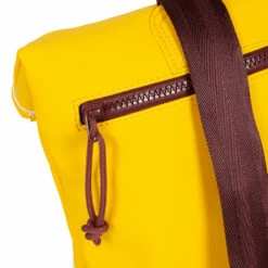 New Rebels ® Tim Rolltop Rugtas Small Yellow/Burgundy -reis winkel new rebels tim rolltop rugtas small yellow burgund 6