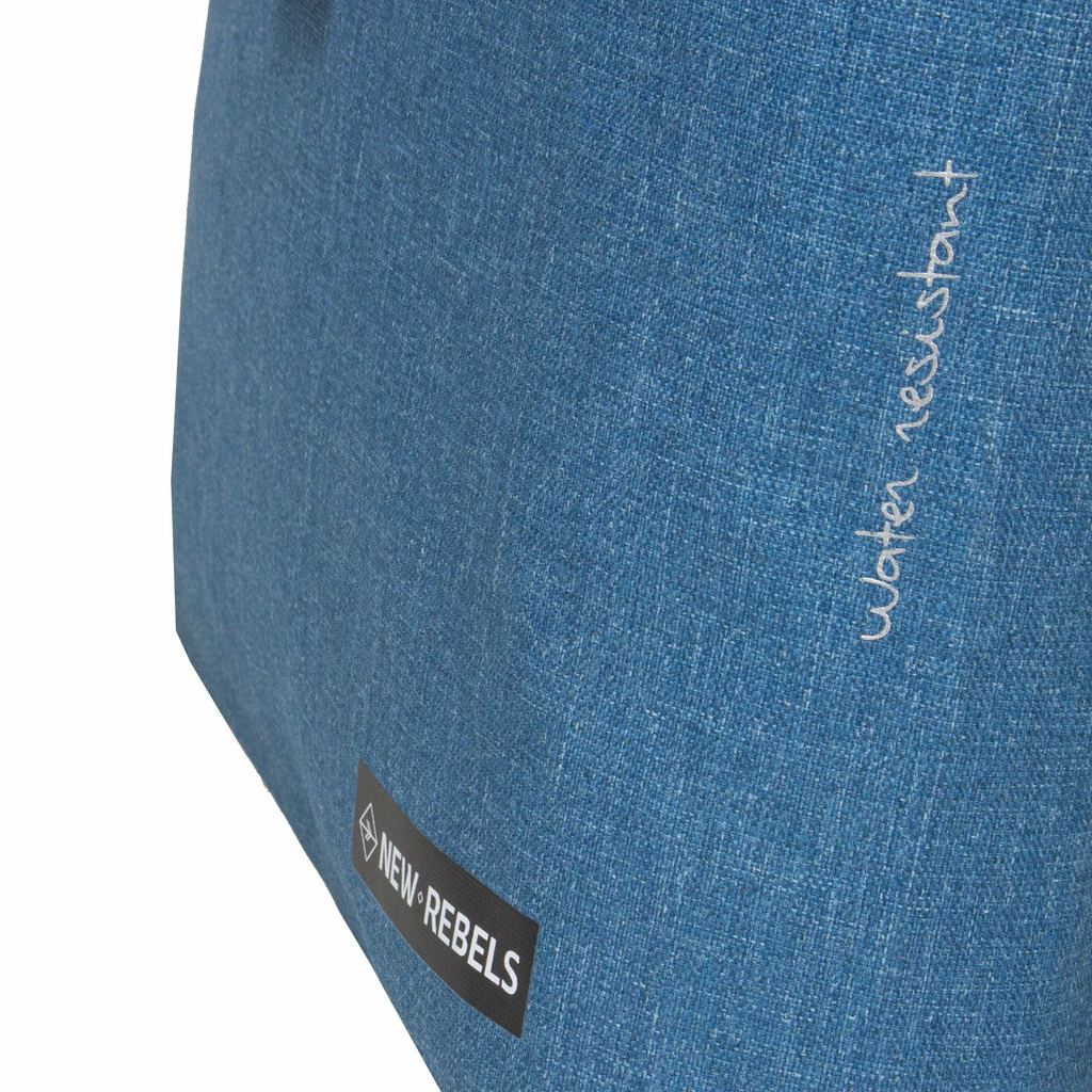 New Rebels ® Vepo - Rolltop - Regenbestendig - Waterdicht- Waterproof- Small 7 L - Rugtas - Rugzak - New Blue 7 New Rebels ® Vepo - Rolltop - Regenbestendig - Waterdicht- Waterproof- Small 7 L - Rugtas - Rugzak - New Blue - Afbeelding 5