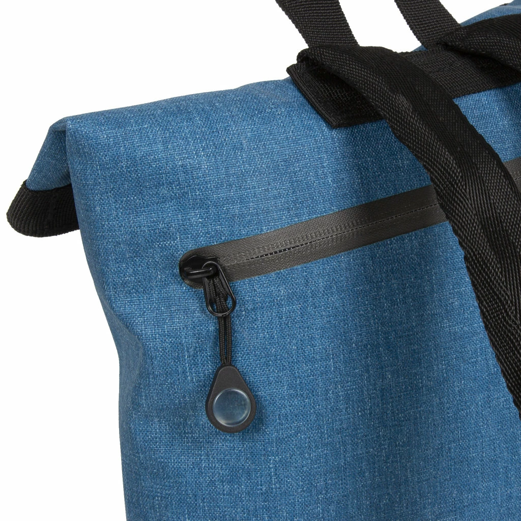 New Rebels ® Vepo - Rolltop - Regenbestendig - Waterdicht- Waterproof- Small 7 L - Rugtas - Rugzak - New Blue 8 New Rebels ® Vepo - Rolltop - Regenbestendig - Waterdicht- Waterproof- Small 7 L - Rugtas - Rugzak - New Blue - Afbeelding 6