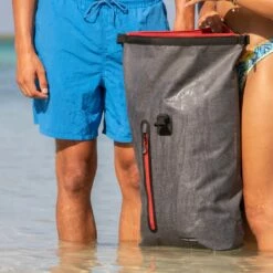 New Rebels ® Vepo - Waterproof - Rolltop - Watersport - Waterdichte Rugzak / Ritsen - 32L- Gray 13 New Rebels ® Vepo - Waterproof - Rolltop - Watersport - Waterdichte Rugzak / Ritsen - 32L- Gray -reis winkel new rebels vepo waterproof rolltop watersport wate 2