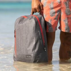 New Rebels ® Vepo - Waterproof - Rugzak - Waterafstotend - 25L - Blauw 19 New Rebels ® Vepo - Waterproof - Rugzak - Waterafstotend - 25L - Blauw -reis winkel new rebels vepo waterproof rugzak waterafstotend 2 8